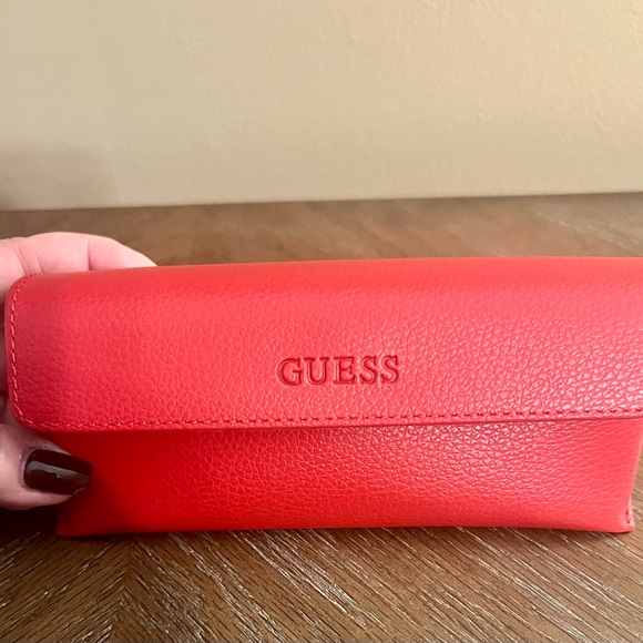 NEW Guess GU7890-57F Sunglasses 55mm Cleaning Cloth & Case main image 9